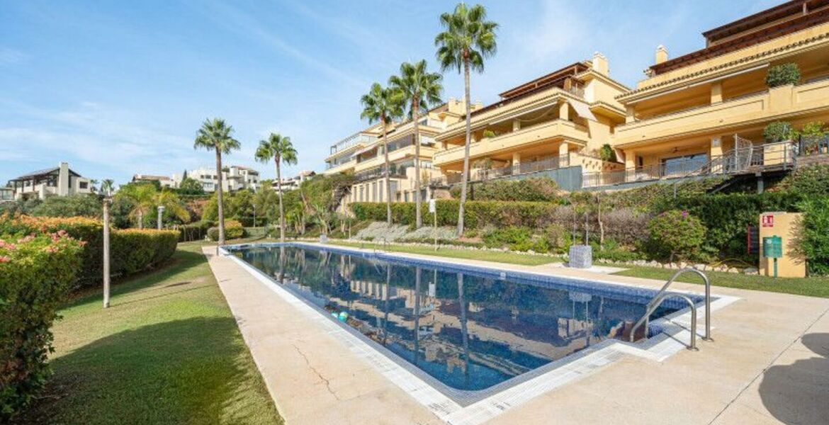 Apartamento de lujo en Condado de Sierra Blanca