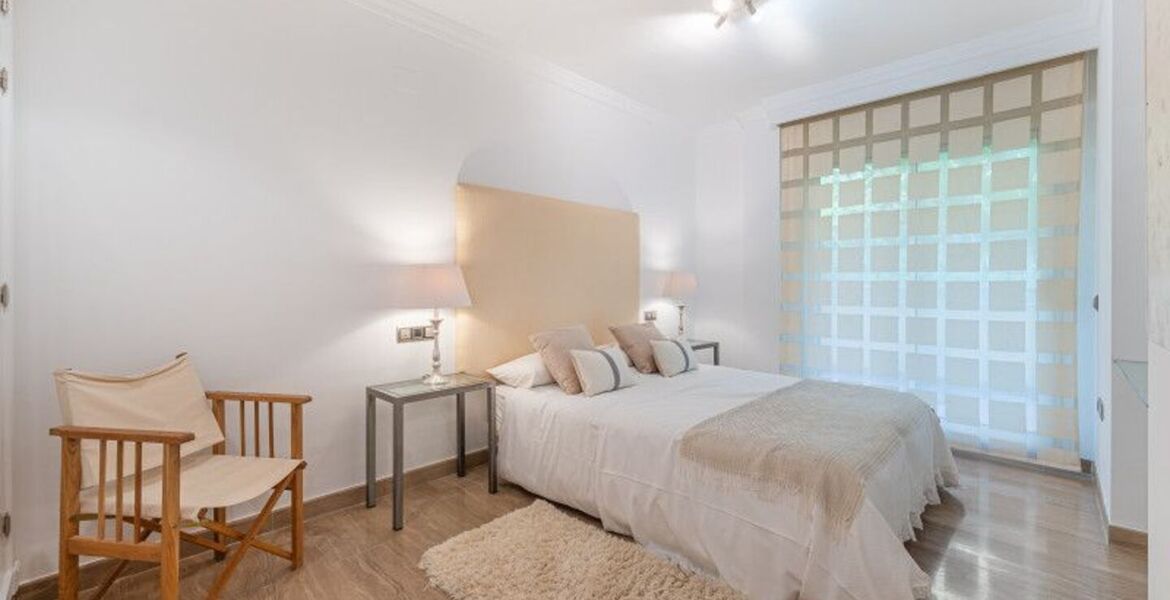 Apartamento de lujo en Condado de Sierra Blanca