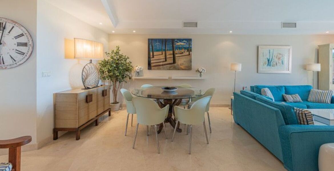 Amplio apartamento de 3 dormitorios en Oasis de Marbella