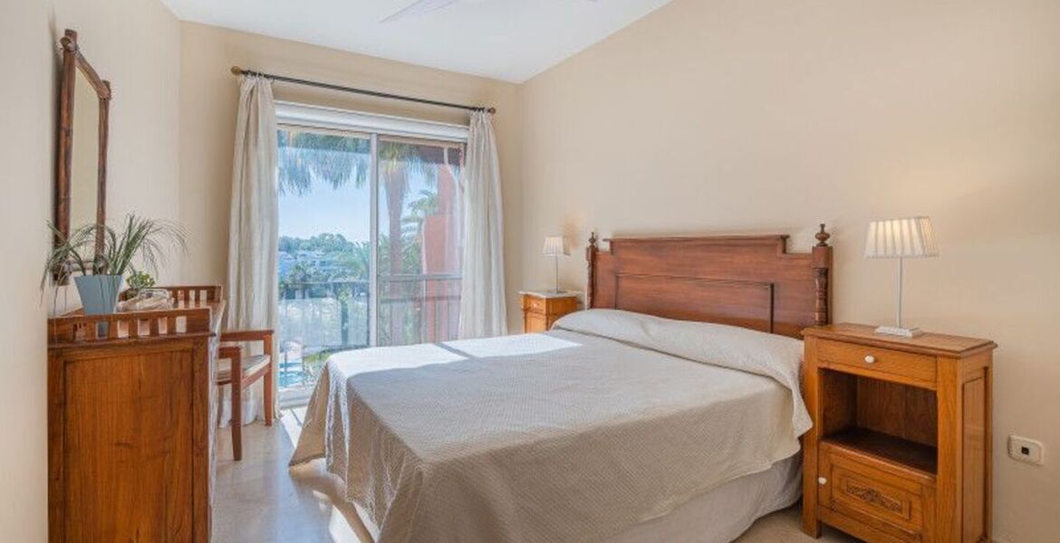 Amplio apartamento de 3 dormitorios en Oasis de Marbella