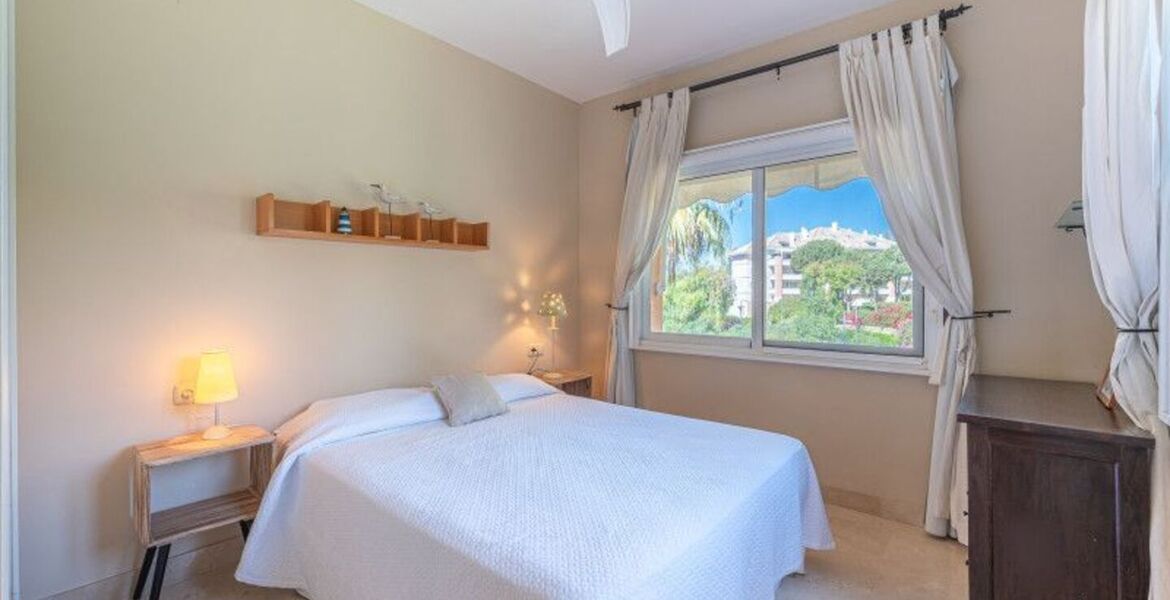 Amplio apartamento de 3 dormitorios en Oasis de Marbella