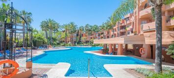 Amplio apartamento de 3 dormitorios en Oasis de Marbella