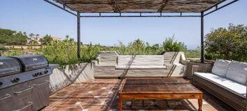 Impresionante villa de estilo rústico en Marbella Hill Club