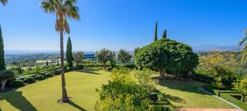 Impresionante villa de estilo rústico en Marbella Hill Club