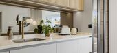 Elegante Apartamento de 2 Dormitorios en Nueva Andalucía