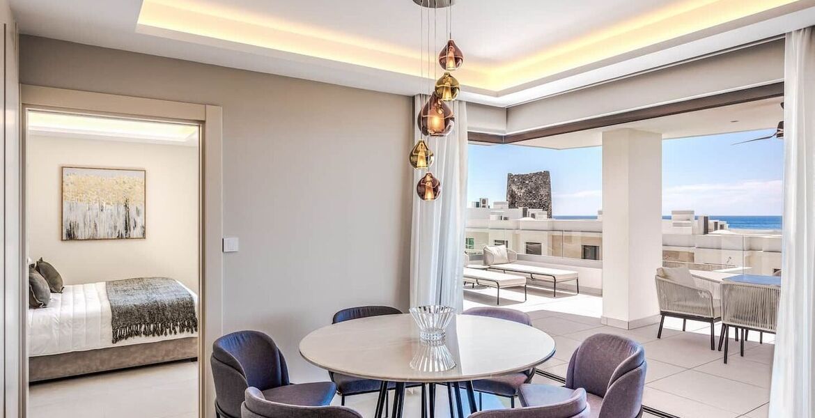 Apartamento de lujo en alquiler en primera línea de playa Es