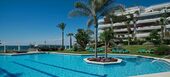 Apartamento en alquiler en Playa Esmeralda, Marbella