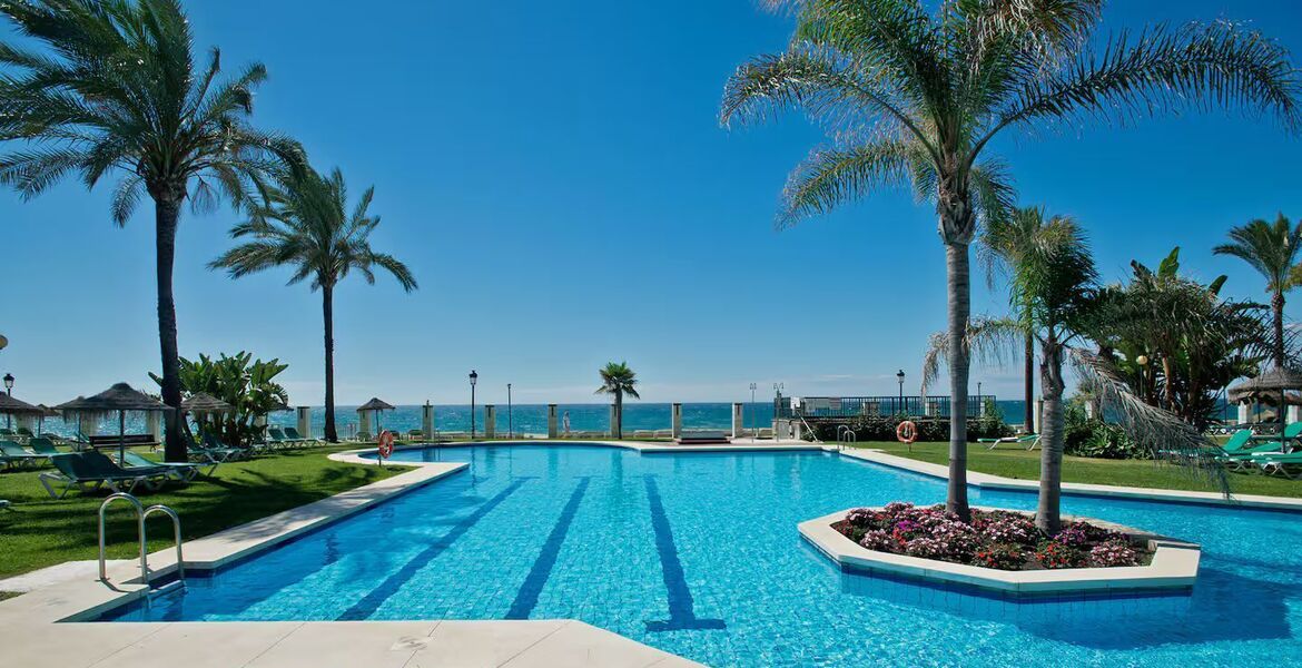 Apartamento en alquiler en Playa Esmeralda, Marbella