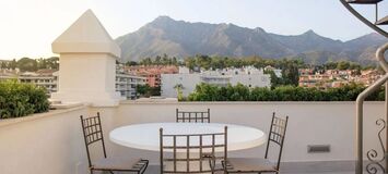 Ático de Lujo Junto a la Playa con Jacuzzi en la Azotea