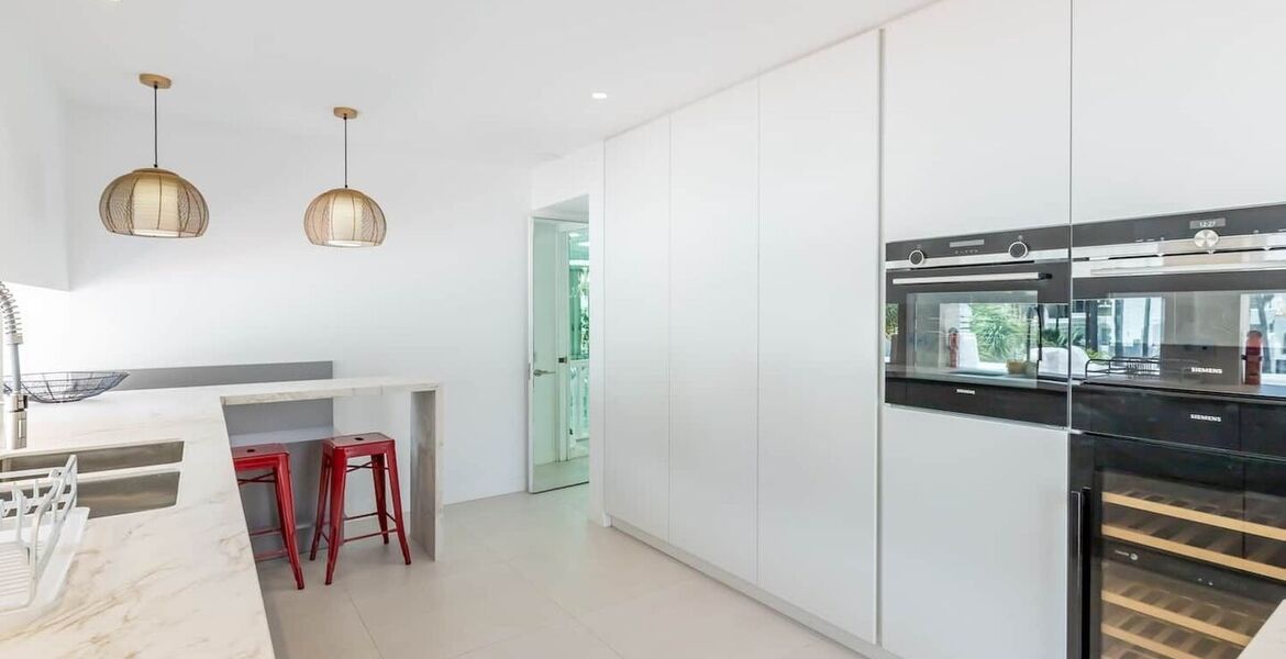 Excepcional Apartamento Dúplex en Prestigiosa Comunidad