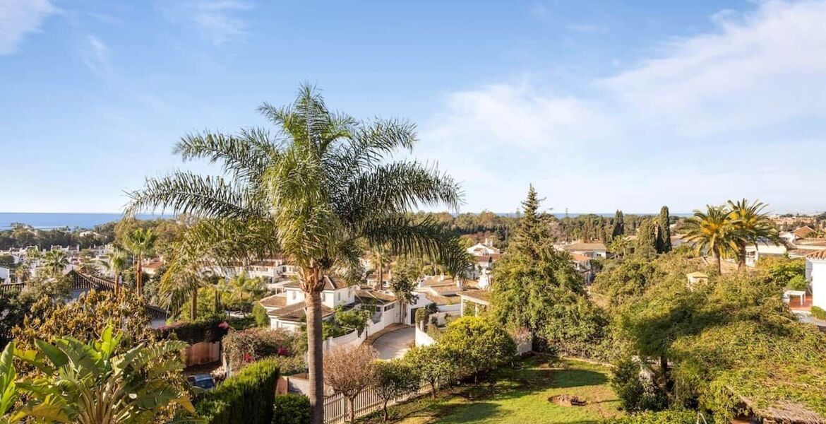 Impresionante Villa en un Entorno Tranquilo de Marbella