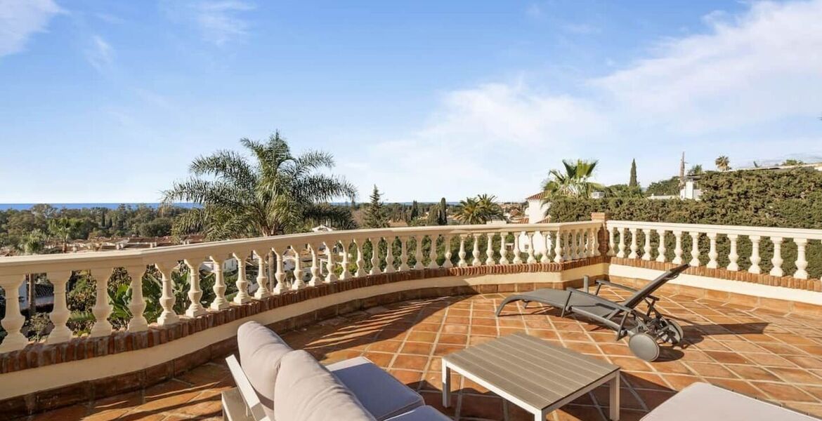 Impresionante Villa en un Entorno Tranquilo de Marbella