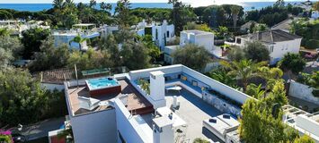 Elegante Villa a Pasos de la Playa en la Milla de Oro