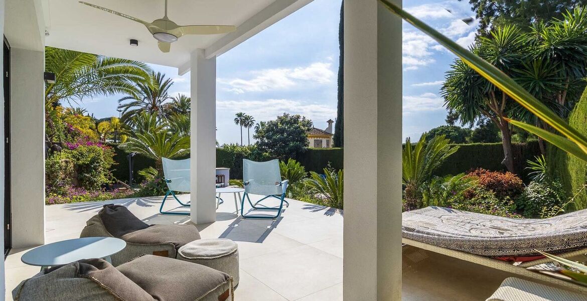 Villa de lujo con impresionantes vistas en Estepona
