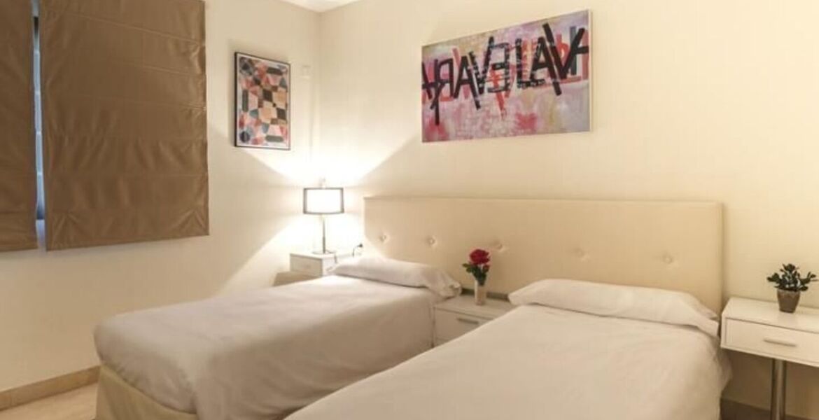 Apartamento en alquiler en Playa Esmeralda, Marbella
