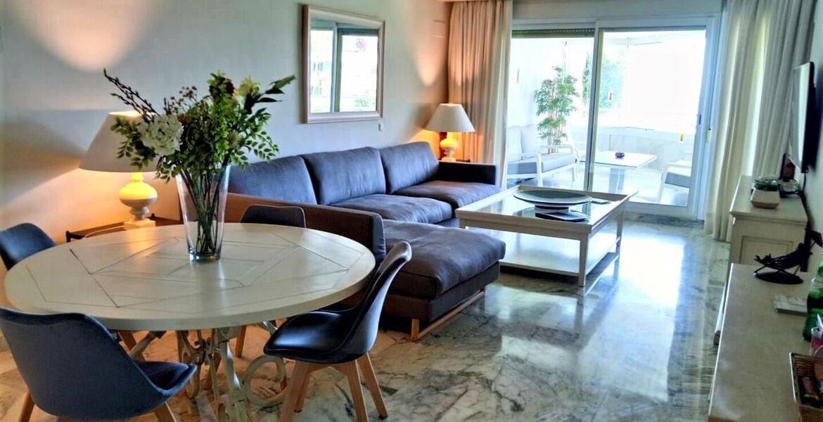 Apartamento en alquiler en Playa Esmeralda, Marbella