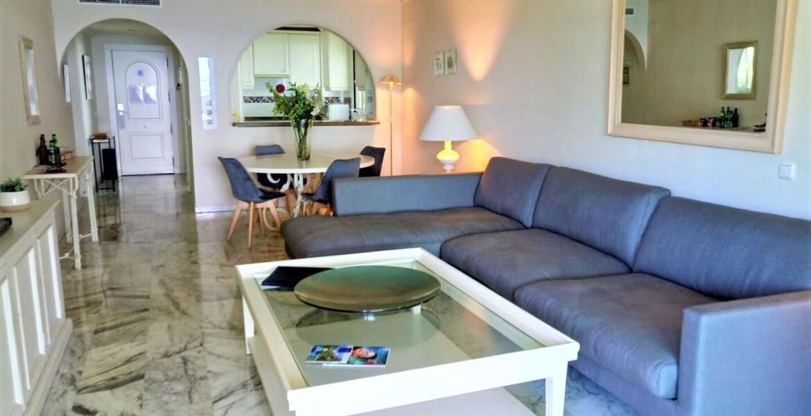 Apartamento en alquiler en Playa Esmeralda, Marbella