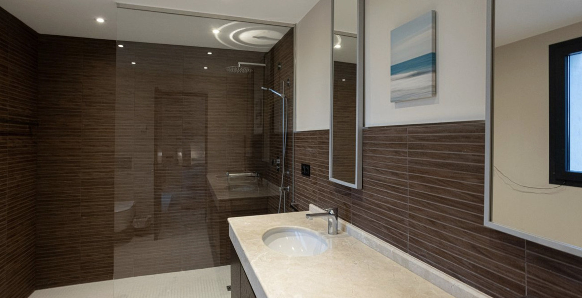 Villa en alquiler en Marbella Las Chapas