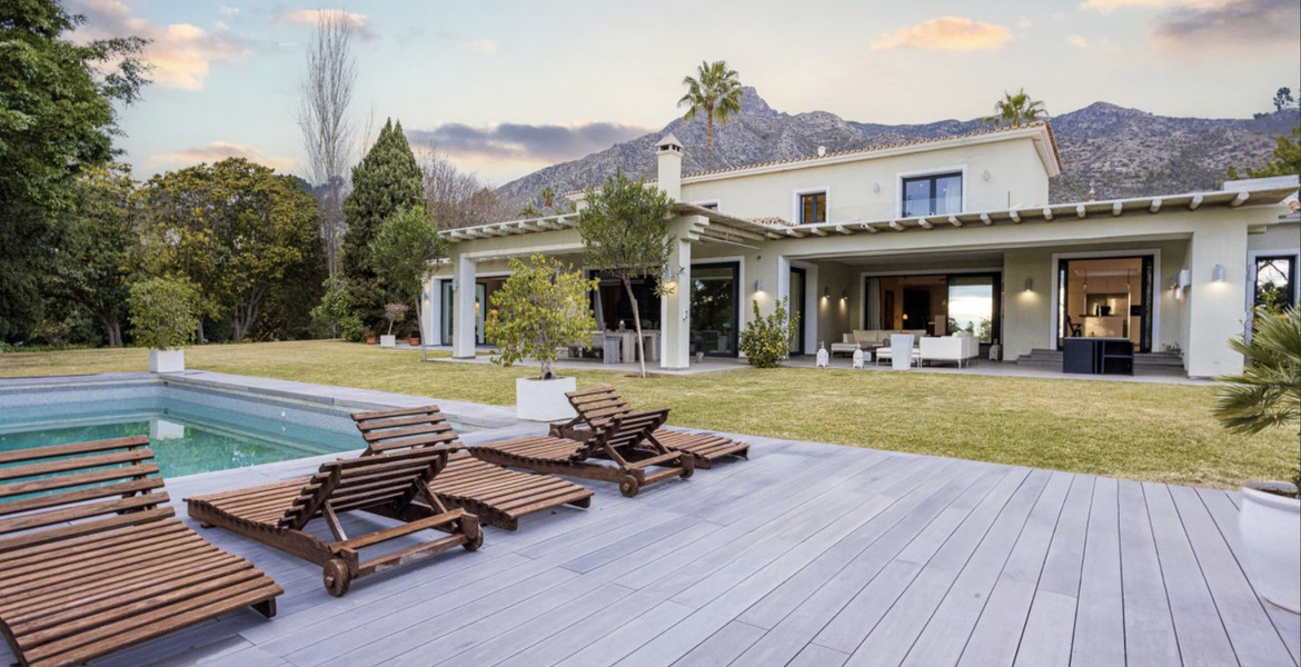 Villa en alquiler en Marbella Las Chapas