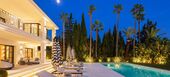 Villa de lujo en alquiler en la Milla de Oro de Marbella
