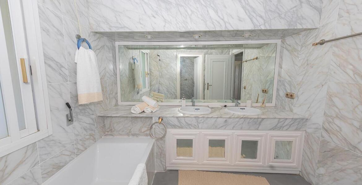 Villa de lujo en alquiler en Milla de oro Marbella
