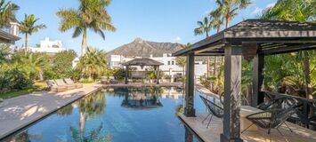 Apartamento bajo de dos dormitorios en alquiler en Marbella