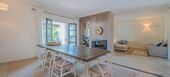 Apartamento bajo de dos dormitorios en alquiler en Marbella
