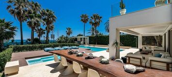 Villa en primera línea de playa en alquiler en la Milla de O