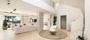 Villa en primera línea de playa en alquiler en la Milla de O