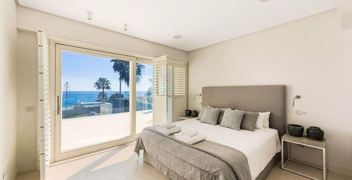 Villa en primera línea de playa en alquiler en la Milla de O