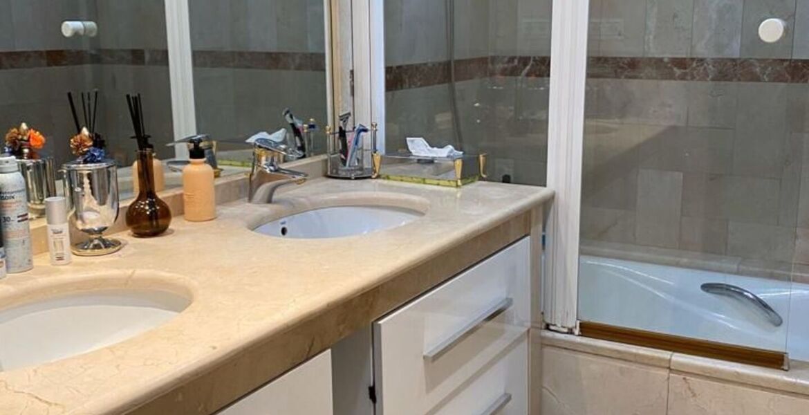 Apartamento en alquiler en Ventura del Mar Puerto Banús