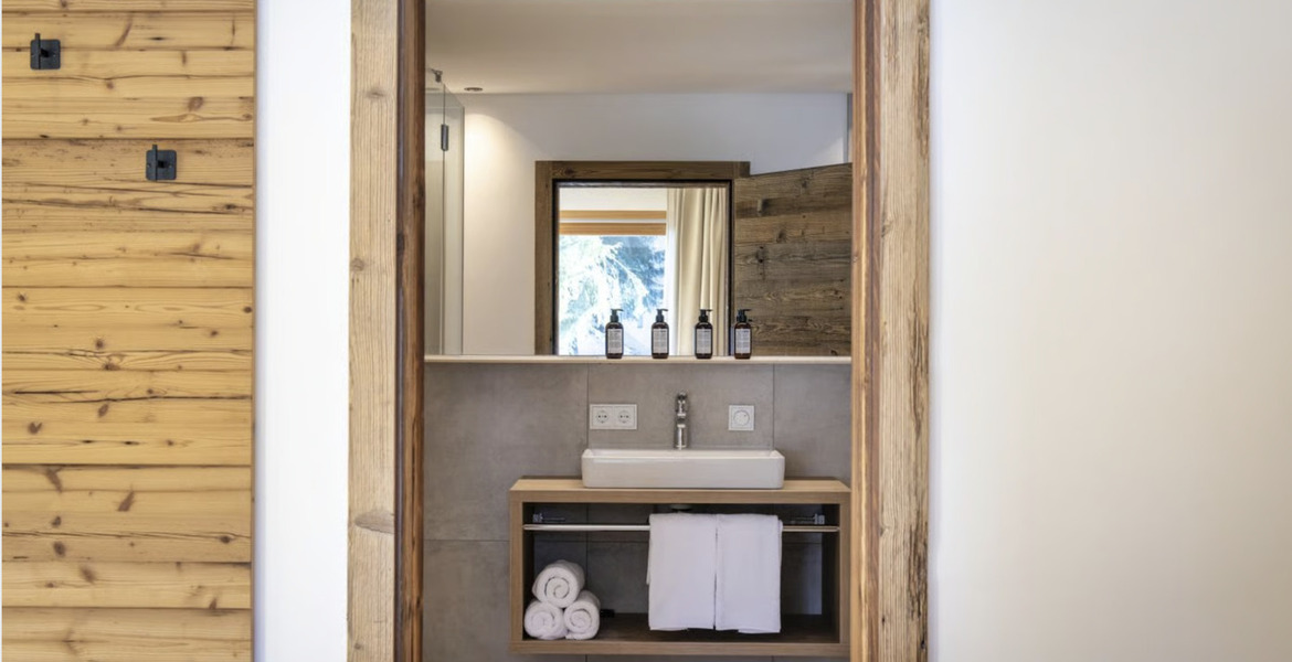 Ski-in chalet for rent in St. Anton Austria